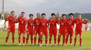 欧冠1／8决赛抽签实时（已完结）：皇马vs马竞，拜仁vs药厂，巴黎vs利物浦