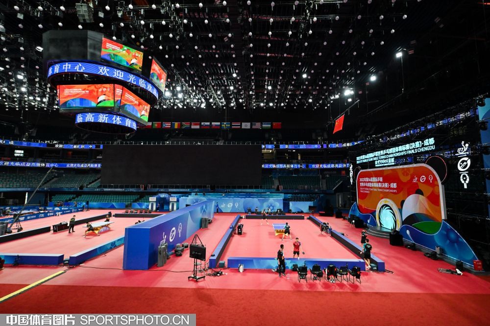 展开上任以来第一次训练 克帅要让国足更具攻击力