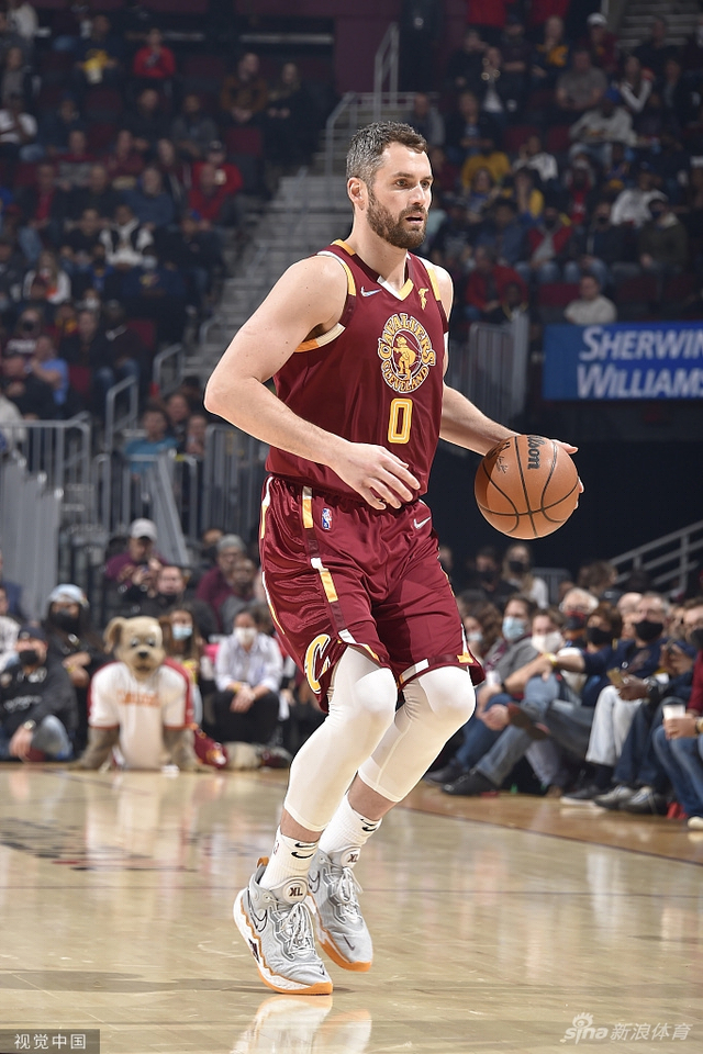 一举奠定胜 一举奠定胜